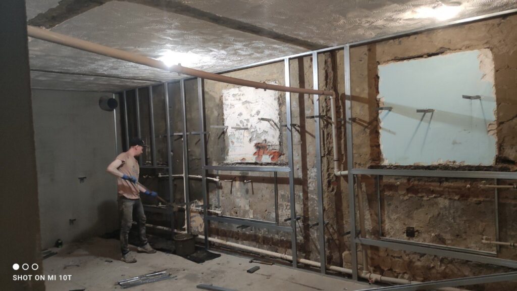 Ремонт укриття в Сумському обласному академічному ліцеї імені Дмитра Євдокимова та ЗОШ І-ІІІ ступенів No 24.